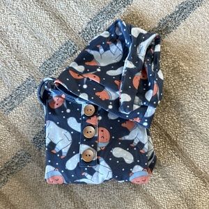 Caden lane bamboo knot gown and hat